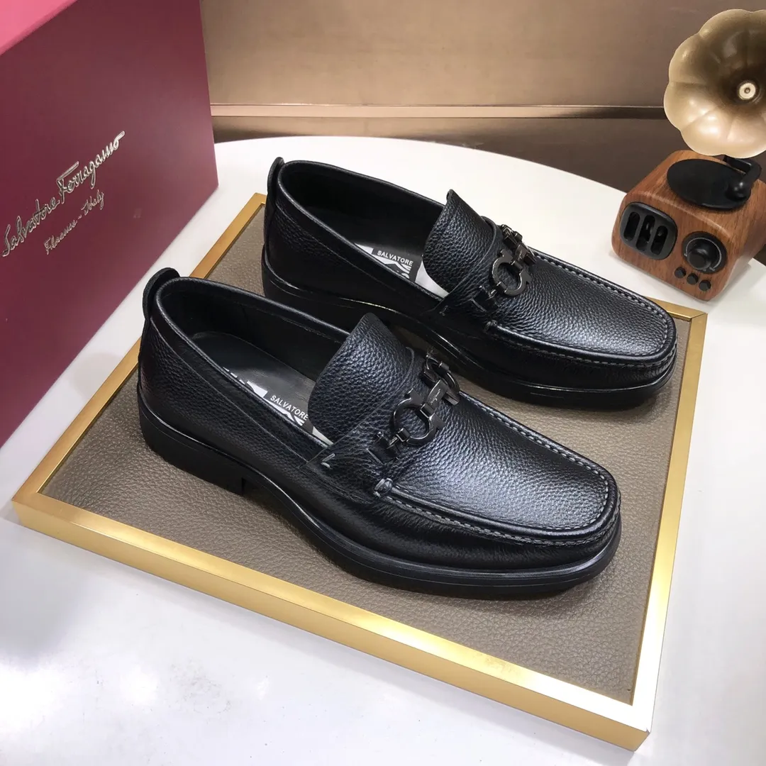 Men's shoes 💰500💰[Ferragamo/Ferragamo] The latest model in the counter. Original imported cowhide fabric + 🐂 water-dyed sheepskin lining + original luxury metal buckle + original combined outsole. Comparison without pressure 38--45 (45 is custom-made and cannot be returned or exchanged)